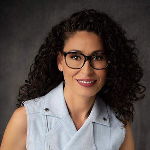 Meet your Posher, Dina norman -